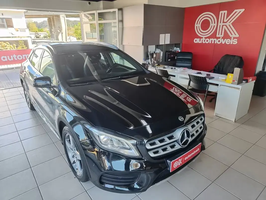 Mercedes-Benz GLA 200 2018 - 22750 EUR, 191200 km - AUTO.MOTO.pt - 191200km - foto 2 de 36