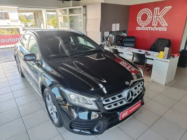Mercedes-Benz GLA 200 2018 - 22750 EUR, 191200 km - AUTO.MOTO.pt - 191200km - foto 2 de 36