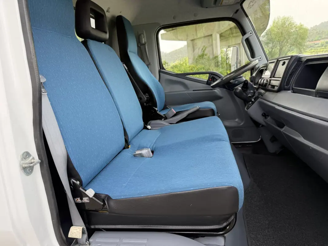 Mitsubishi 2013 - 23990 EUR, 115000 km - AUTO.MOTO.pt - 115000km - foto 18 de 24