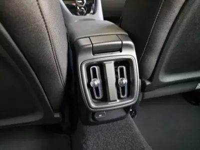 Polestar 2 2022 - 28499 EUR, 87850 km - 87850km - foto 36 de 47