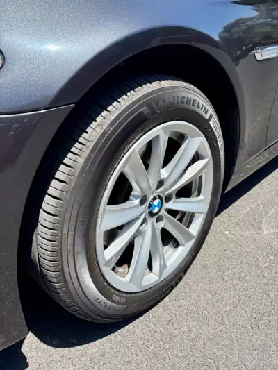 BMW 520 2015 - 21900 EUR, 56196 km - AUTO.MOTO.pt - 56196km - foto 12 de 24