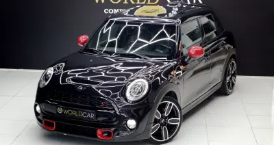 MINI Cooper 2015 - 15990 EUR, 184130 km - AUTO.MOTO.pt - 184130km - foto 2 de 39