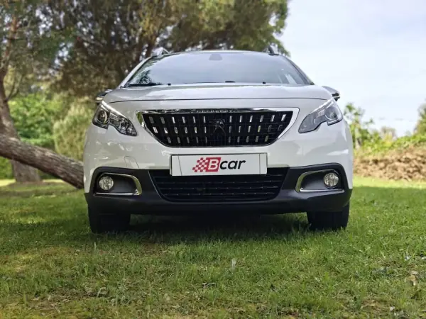 Peugeot 2008 2018 - 10399 EUR, 110600 km - AUTO.MOTO.pt - 110600km - foto 4 de 38