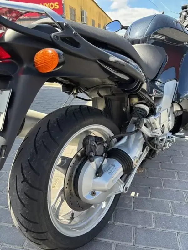 BMW R 1200 RT 2000 - 4650 EUR, 49012 km - AUTO.MOTO.pt - 49012km - foto 8 de 14