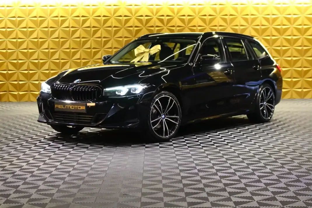 BMW 318 2022 - 27250 EUR, 132000 km - AUTO.MOTO.pt - 132000km - foto 1 de 38