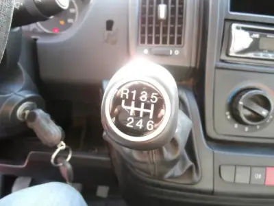 Fiat 2014 - 17000 EUR, 238159 km - AUTO.MOTO.pt - 238159km - foto 15 de 24