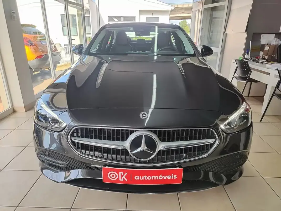 Mercedes-Benz C 220 2022 - 38600 EUR, 48000 km - AUTO.MOTO.pt - 48000km - foto 3 de 41