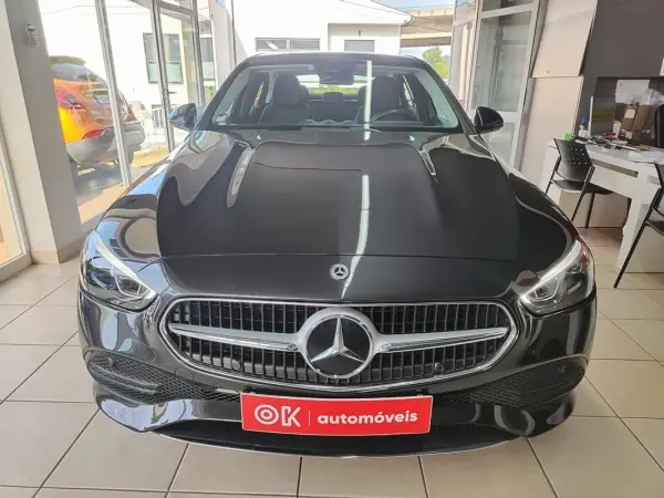 Mercedes-Benz C 220 2022 - 38600 EUR, 48000 km - AUTO.MOTO.pt - 48000km - foto 3 de 41