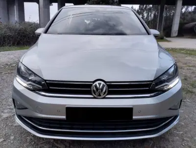Volkswagen Golf 2019 - 14750 EUR, 150000 km - AUTO.MOTO.pt - 150000km - foto 2 de 30