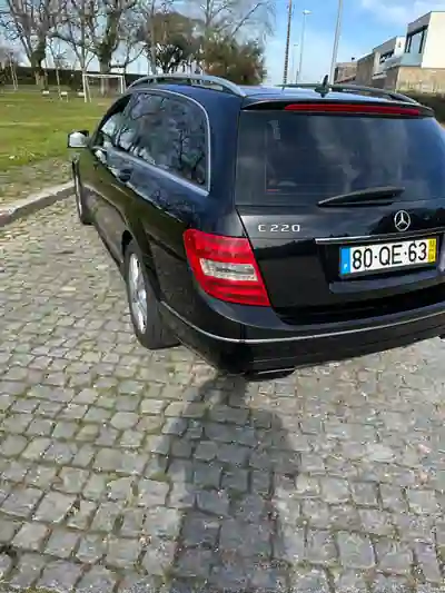 Mercedes-Benz C 220 2012 - 9799 EUR, 435000 km - AUTO.MOTO.pt - 435000km - foto 5 de 9