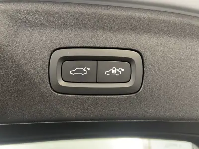 Polestar 2 2023 - 31750 EUR, 32000 km - AUTO.MOTO.pt - 32000km - foto 31 de 34