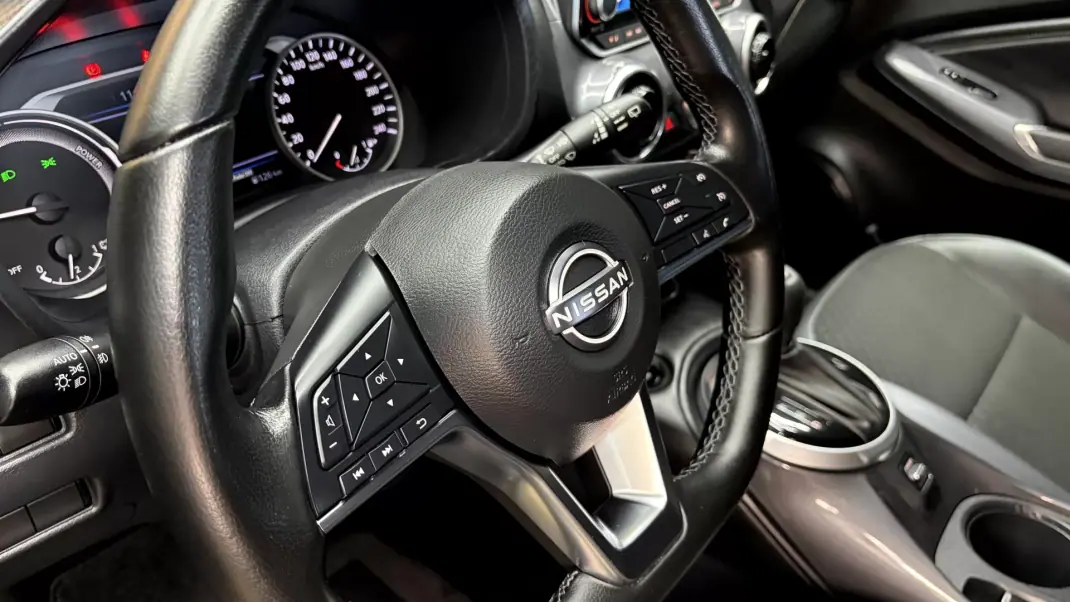 Nissan Juke 2023 - 22570 EUR, 60000 km - 60000km - foto 43 de 46