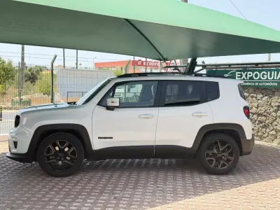 Jeep Renegade 2019 - 19800 EUR, 23341 km - AUTO.MOTO.pt - 23341km - foto 3 de 16