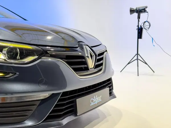 Renault Mégane Sport Tourer 2020 — photo 3 of 32