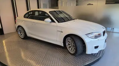 BMW 1M Coupe 2012 - 67500 EUR, 67790 km - AUTO.MOTO.pt - 67790km - foto 19 de 61