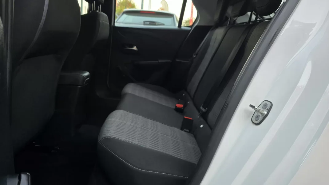 Opel Corsa 2022 - 13750 EUR, 44724 km - AUTO.MOTO.pt - 44724km - foto 17 de 19