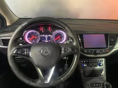 Opel Astra Sports Tourer 2018 - 8900 EUR, 209352 km - AUTO.MOTO.pt - 209352km - foto 20 de 22