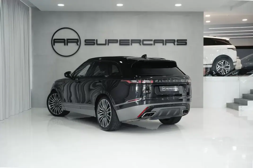 Land Rover Velar 2018 - 42950 EUR, 126000 km - 126000km - foto 11 de 50