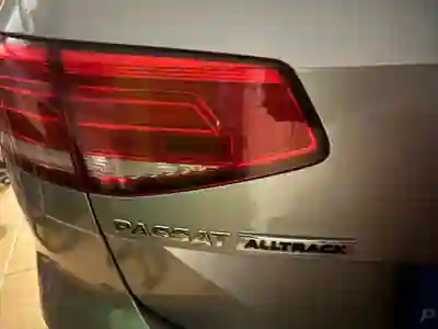 Volkswagen Passat Alltrack 2016 - 19000 EUR, 75500 km - 75500km - foto 4 de 13