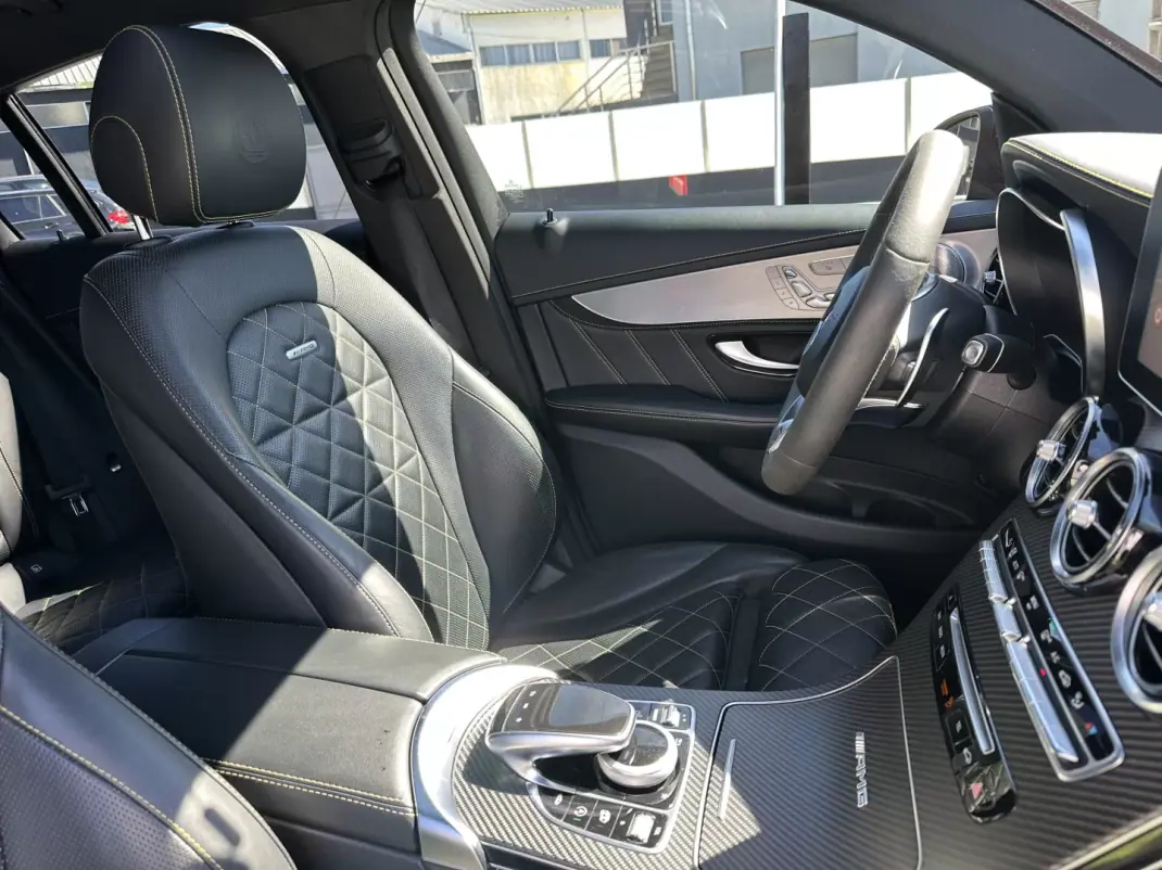 Mercedes-Benz GLC 63 AMG 2018 - 75000 EUR, 100000 km - 100000km - foto 86 de 93