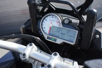 BMW S 1000 XR 2017 - 12990 EUR, 54900 km - 54900km - foto 24 de 28