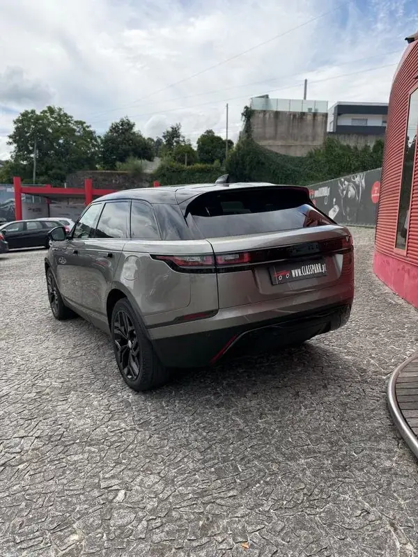 Land Rover Range Rover Velar 2022 - 39900 EUR, 160000 km - AUTO.MOTO.pt - 160000km - foto 5 de 10