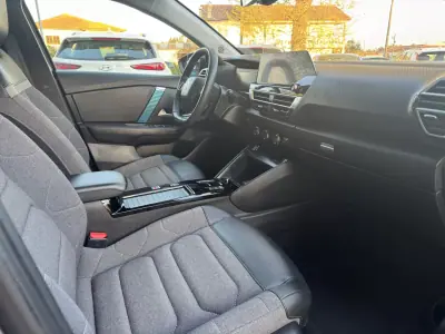 Citroën e-C4 2022 - 18500 EUR, 93000 km - AUTO.MOTO.pt - 93000km - foto 16 de 45