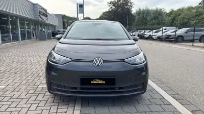 Volkswagen ID.3 2023 - 24550 EUR, 82035 km - AUTO.MOTO.pt - 82035km - foto 2 de 12