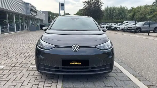 Volkswagen ID.3 2023 - 24550 EUR, 82035 km - AUTO.MOTO.pt - 82035km - foto 2 de 12