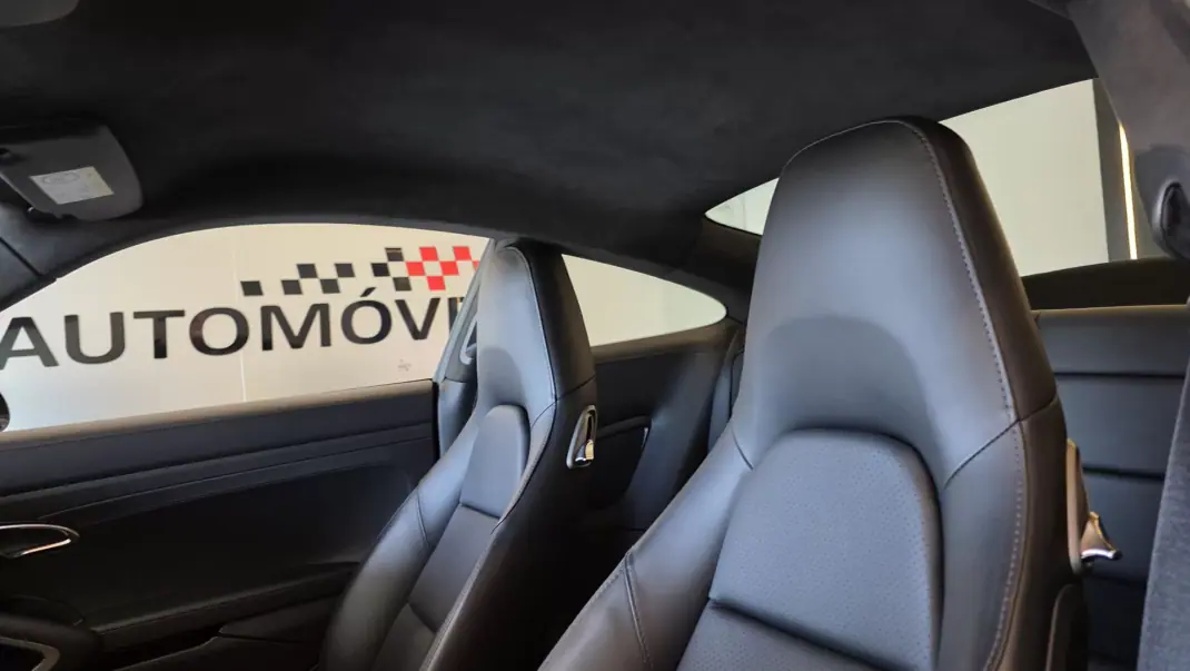 Porsche 991 2016 - 109500 EUR, 62318 km - AUTO.MOTO.pt - 62318km - foto 39 de 60