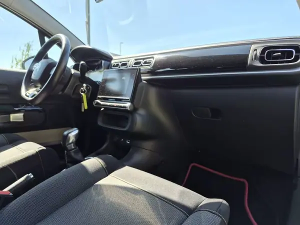 Citroën C3 2017 - 9890 EUR, 59990 km - AUTO.MOTO.pt - 59990km - foto 12 de 14