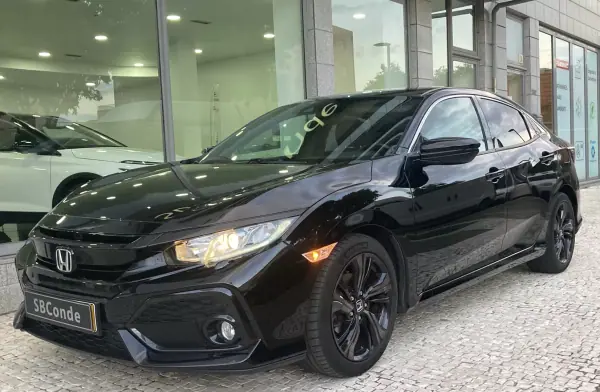 Honda Civic 2018 - 19900 EUR, 42326 km - AUTO.MOTO.pt - 42326km - foto 3 de 6