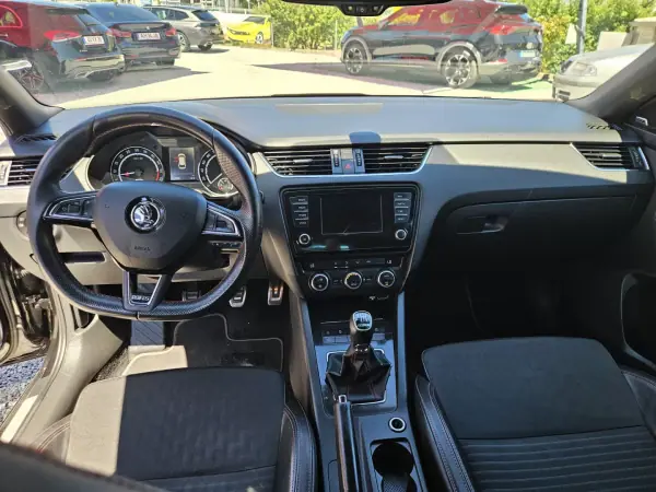 Skoda Octavia Break 2014 - 14500 EUR, 257000 km - AUTO.MOTO.pt - 257000km - foto 36 de 78