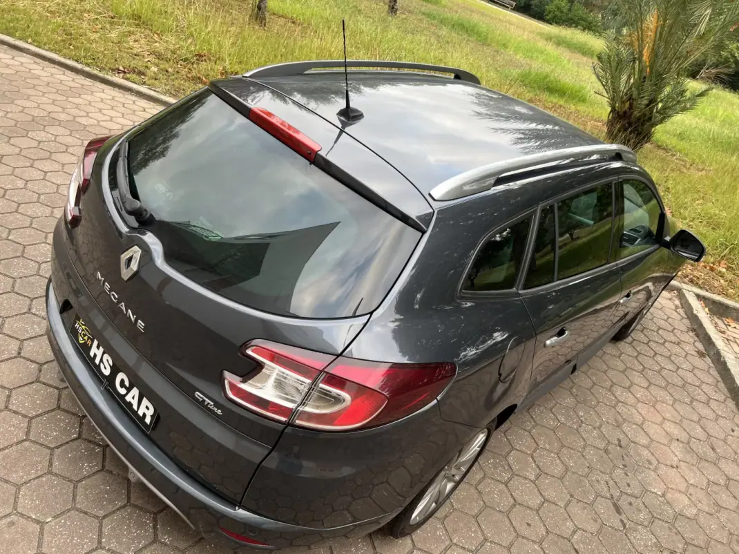 Renault Mégane Break 2011 - 7965 EUR, 260000 km - 260000km - foto 13 de 38