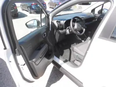 Citroën C3 Aircross 2023 - 16500 EUR, 41872 km - AUTO.MOTO.pt - 41872km - foto 9 de 14