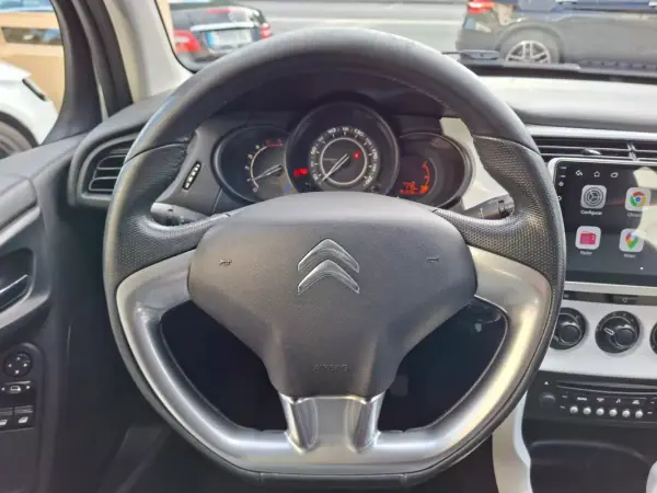 Citroën C3 2010 - 6500 EUR, 191000 km - AUTO.MOTO.pt - 191000km - foto 32 de 33
