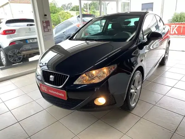 SEAT Ibiza 2011 - 7490 EUR, 134000 km - AUTO.MOTO.pt - 134000km - foto 3 de 34