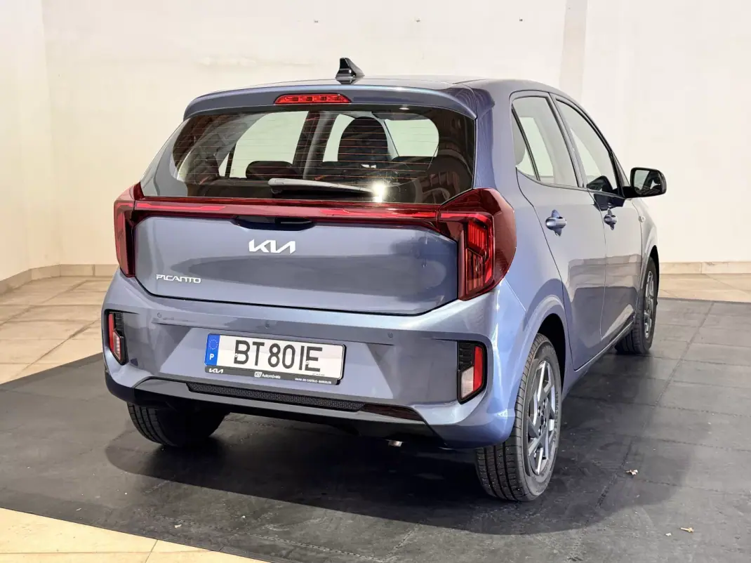 Kia Picanto 2025 - 15490 EUR, 17645 km - 17645km - foto 5 de 24
