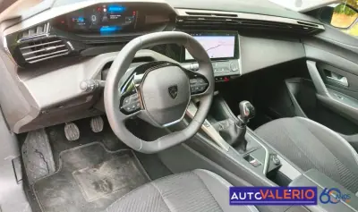 Peugeot 308 2024 - 20950 EUR, 17870 km - AUTO.MOTO.pt - 17870km - foto 10 de 28