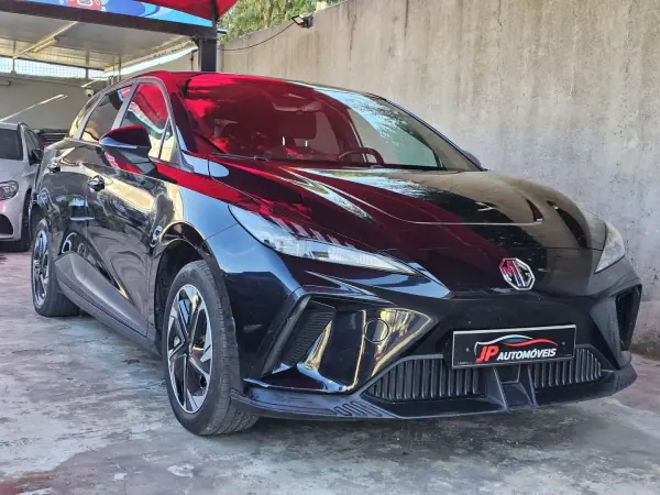 MG MG4 64 kWh Comfort 2023 Elétrico — 40 600 km · Ilha de São Miguel MG MG4 2023