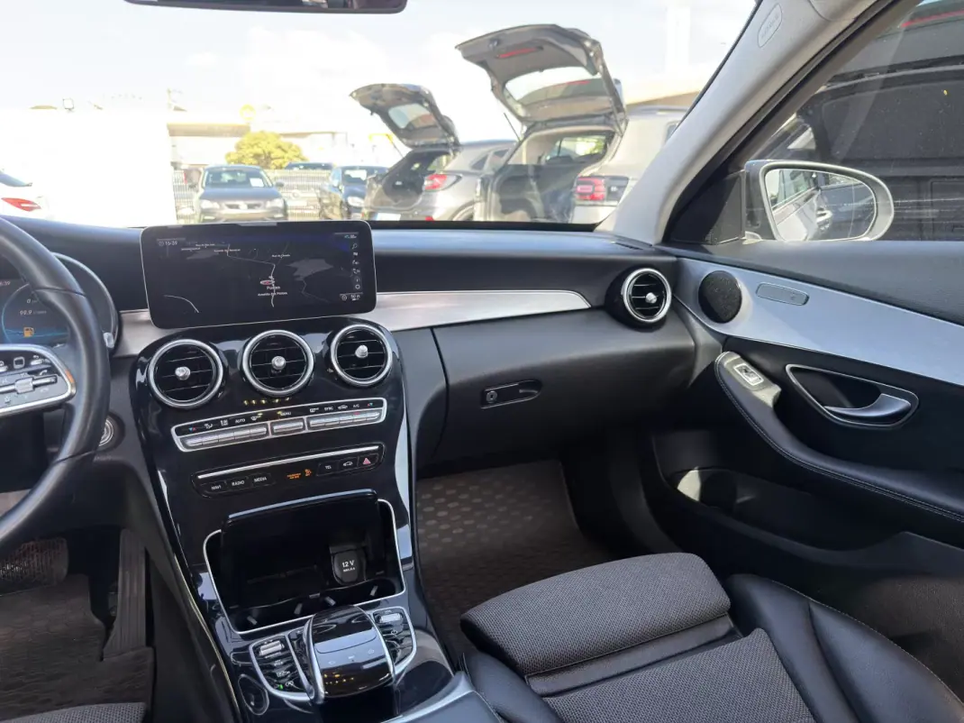 Mercedes-Benz C 220 2019 - 24990 EUR, 171306 km - AUTO.MOTO.pt - 171306km - foto 12 de 24