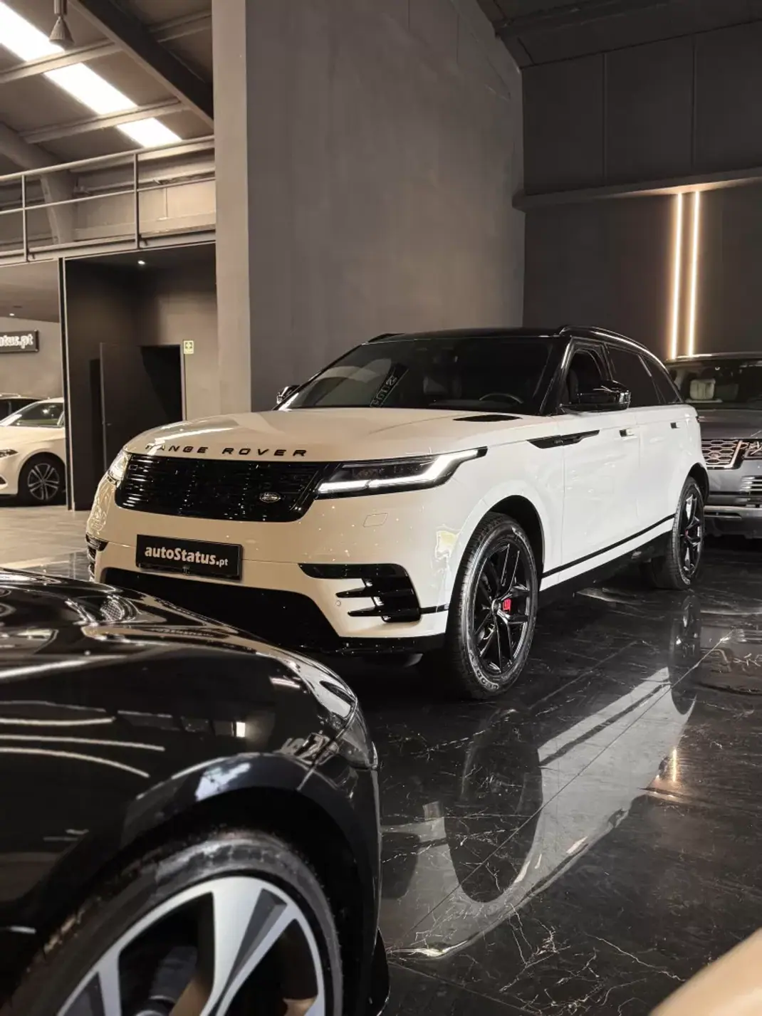 Land Rover Range Rover Velar 2024 - 69990 EUR, 33000 km - AUTO.MOTO.pt - 33000km - foto 13 de 40