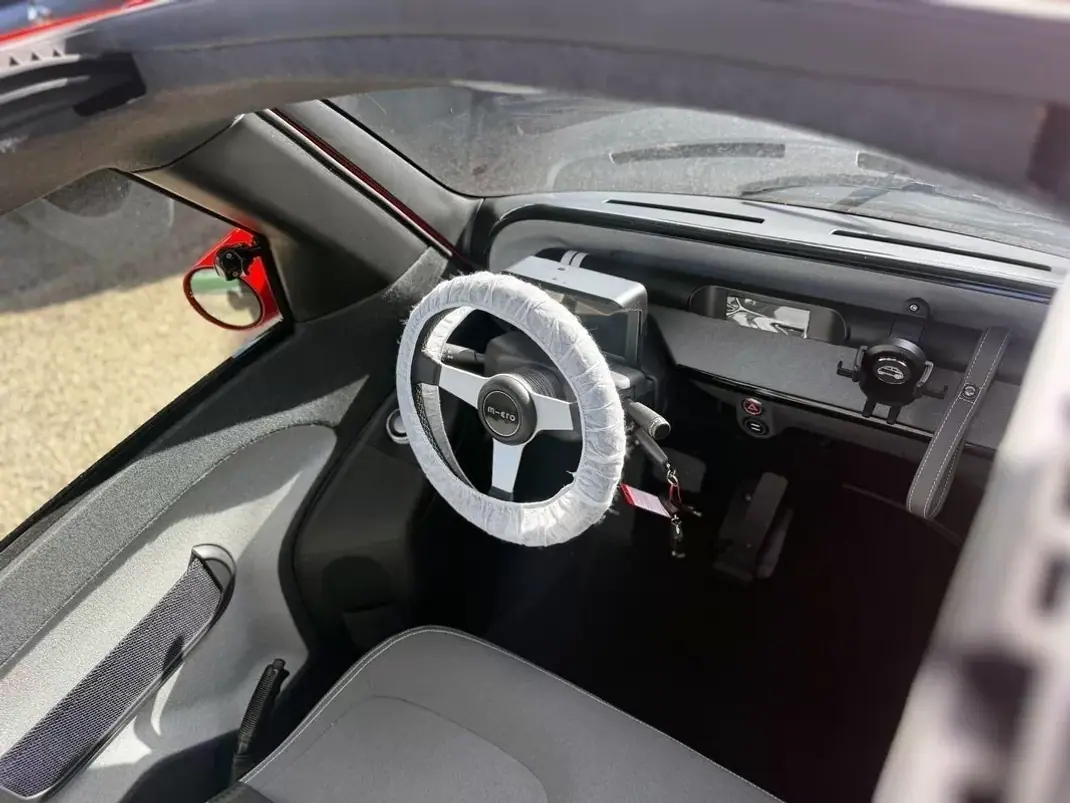 2025 - 13800 EUR, 20 km - AUTO.MOTO.pt - 20km - foto 7 de 23