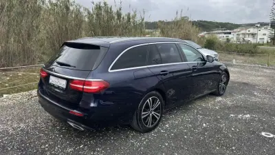 Mercedes-Benz E 220 2020 - 27900 EUR, 197000 km - AUTO.MOTO.pt - 197000km - foto 4 de 22