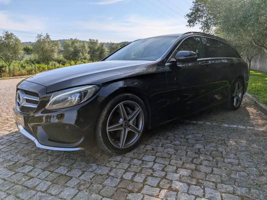 Mercedes-Benz C 200 2018 - 19900 EUR, 220000 km - AUTO.MOTO.pt - 220000km - foto 1 de 17