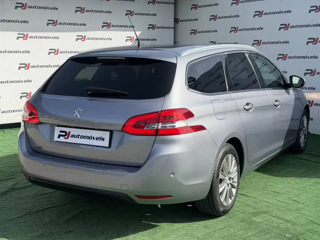 Peugeot 308 SW 2020 - 12990 EUR, 135191 km - AUTO.MOTO.pt - 135191km - foto 6 de 21