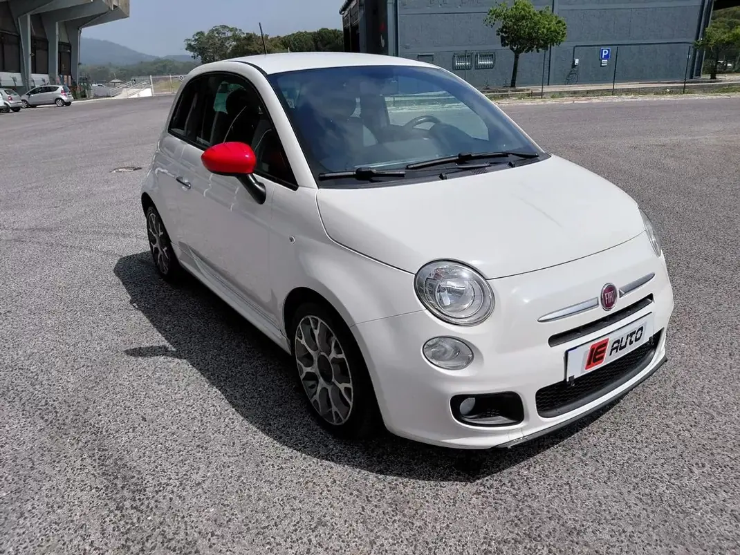 Fiat 500 2013 - 8500 EUR, 171500 km - AUTO.MOTO.pt - 171500km - foto 11 de 22