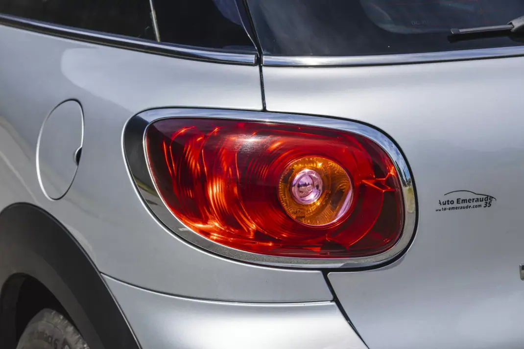 MINI Paceman 2014 - 8900 EUR, 191376 km - 191376km - foto 9 de 16