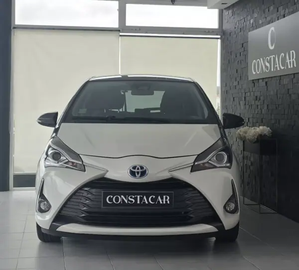 Toyota Yaris 2020 - 17450 EUR, 77356 km - AUTO.MOTO.pt - 77356km - foto 2 de 28