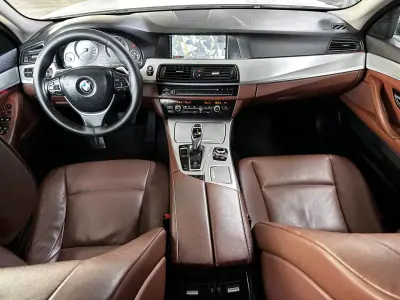 BMW 520 2012 - 17999 EUR, 200000 km - AUTO.MOTO.pt - 200000km - foto 21 de 35